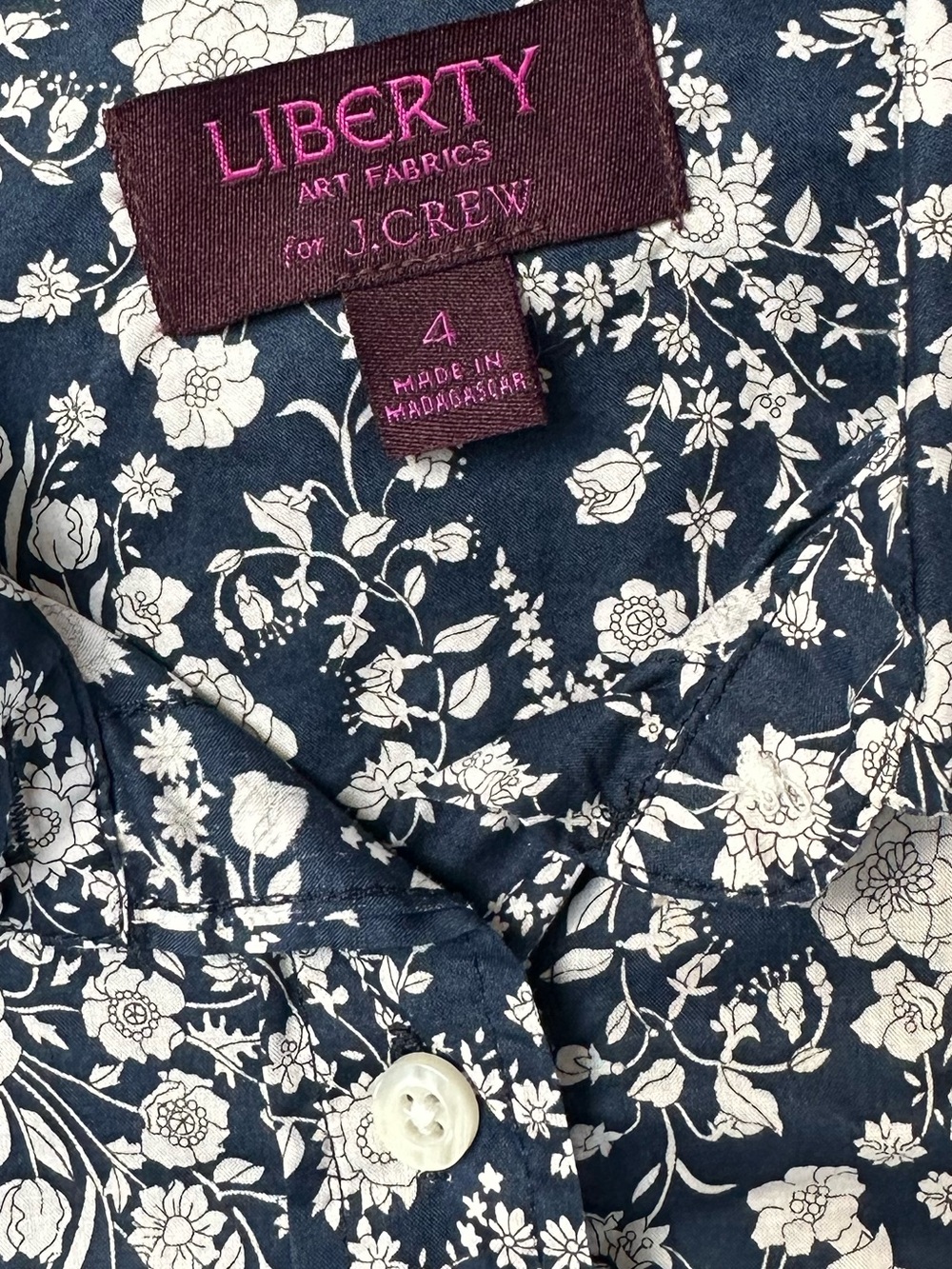 J. Crew x Liberty Art London Ladies Blue Floral Ditzy Button Down Blouse sz 4 - Picture 7 of 8